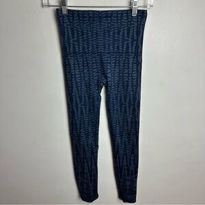 Spanx Patterned Leggings Women's Size Small Pants Blue Stretch Ankle Comfort